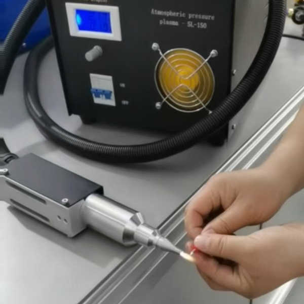 smartplasma解決鉆針FPC鉆孔后針槽殘膠渣問題-國興技術